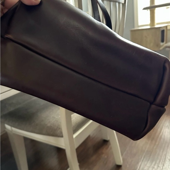 Portland Leather Dark Brown Tote Bag - Picture 3 of 5